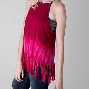 BKE Gimmicks fringe tank